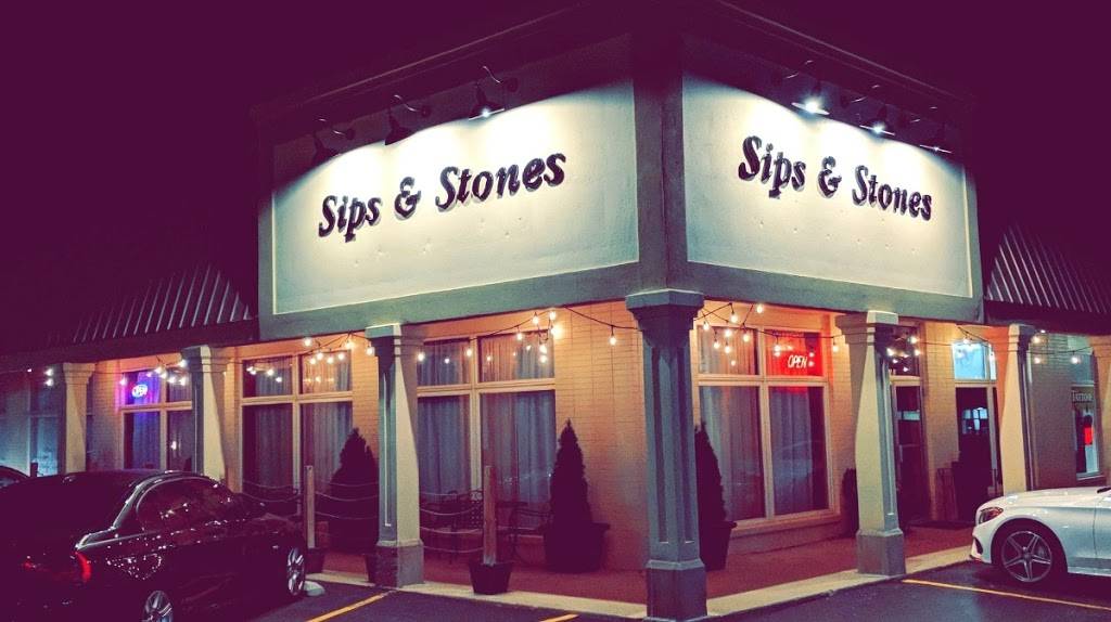 Sips & Stones Lounge and Eatery | night club | 9121-2 Wicker Ave, St John, IN 46373, USA | 2195580211 OR +1 219-558-0211