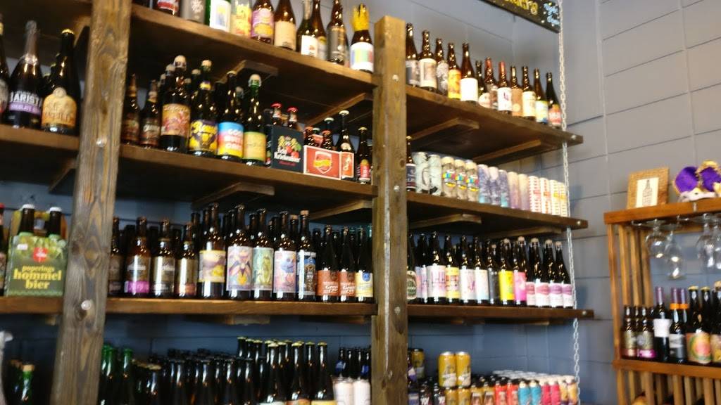 Hawthorne Bottle Shoppe | restaurant | 2927 Central Ave, St. Petersburg, FL 33713, USA | 7278002810 OR +1 727-800-2810