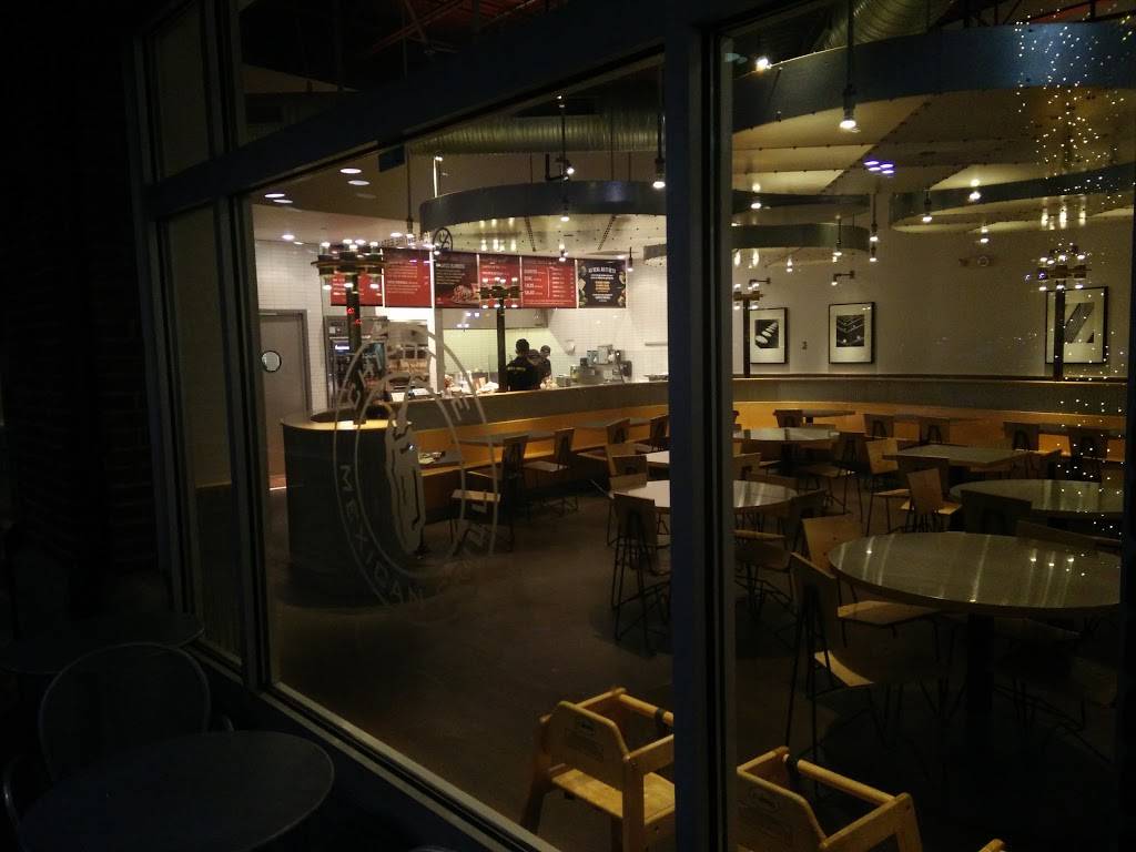 Chipotle Mexican Grill | restaurant | 11939 Grand Commons Ave, Fairfax, VA 22030, USA | 7032227344 OR +1 703-222-7344
