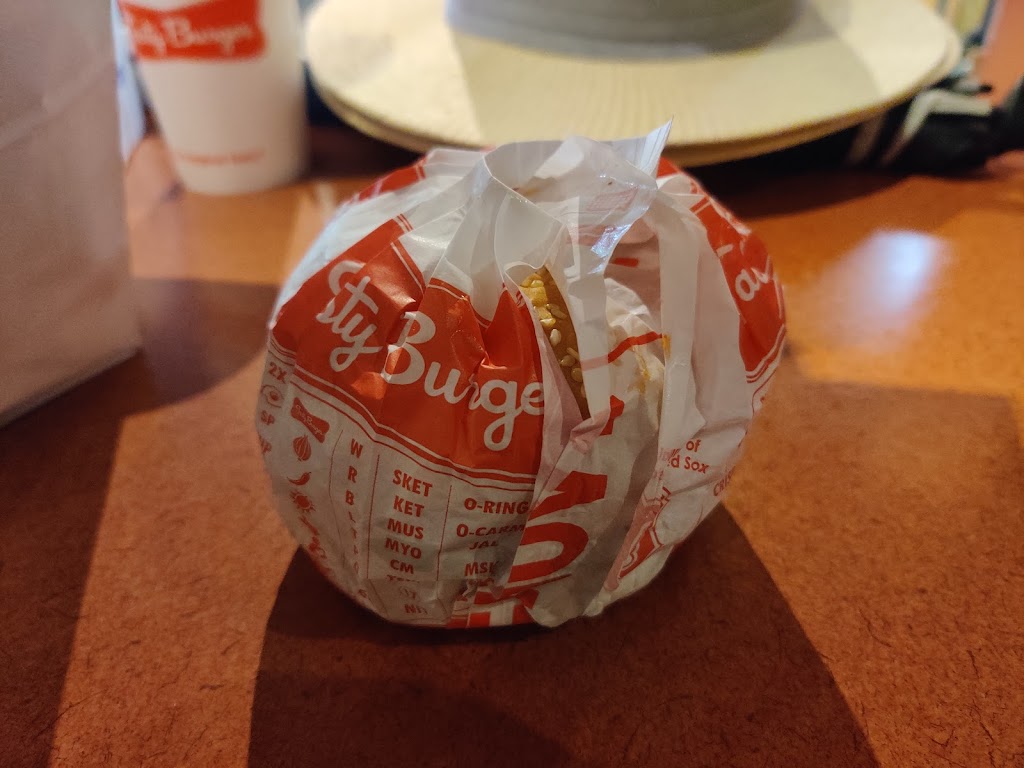 Tasty Burger | restaurant | 40 John F. Kennedy St, Cambridge, MA 02138, USA | 6177141590 OR +1 617-714-1590