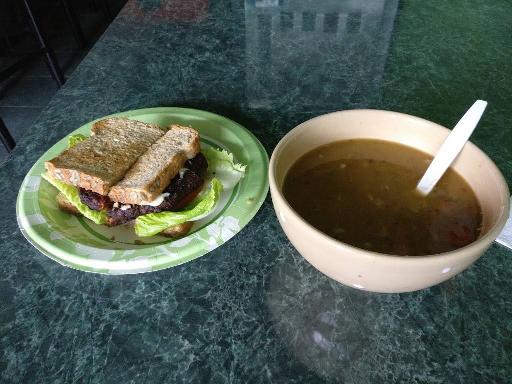 Just Juice | restaurant | 428 W Greens Rd, Houston, TX 77067, USA | 2818751669 OR +1 281-875-1669