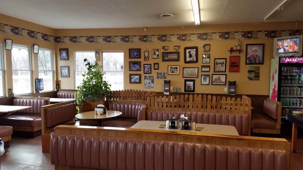 Carsons Deli and Bakery | bakery | Old Saunders Settlement Rd, Lockport, NY 14094, USA | 7164332248 OR +1 716-433-2248