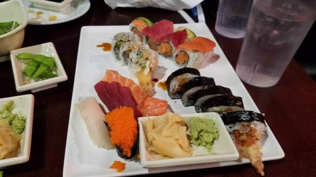 Sushi Palace | restaurant | 1473 Dixwell Ave, Hamden, CT 06514, USA | 2032308875 OR +1 203-230-8875