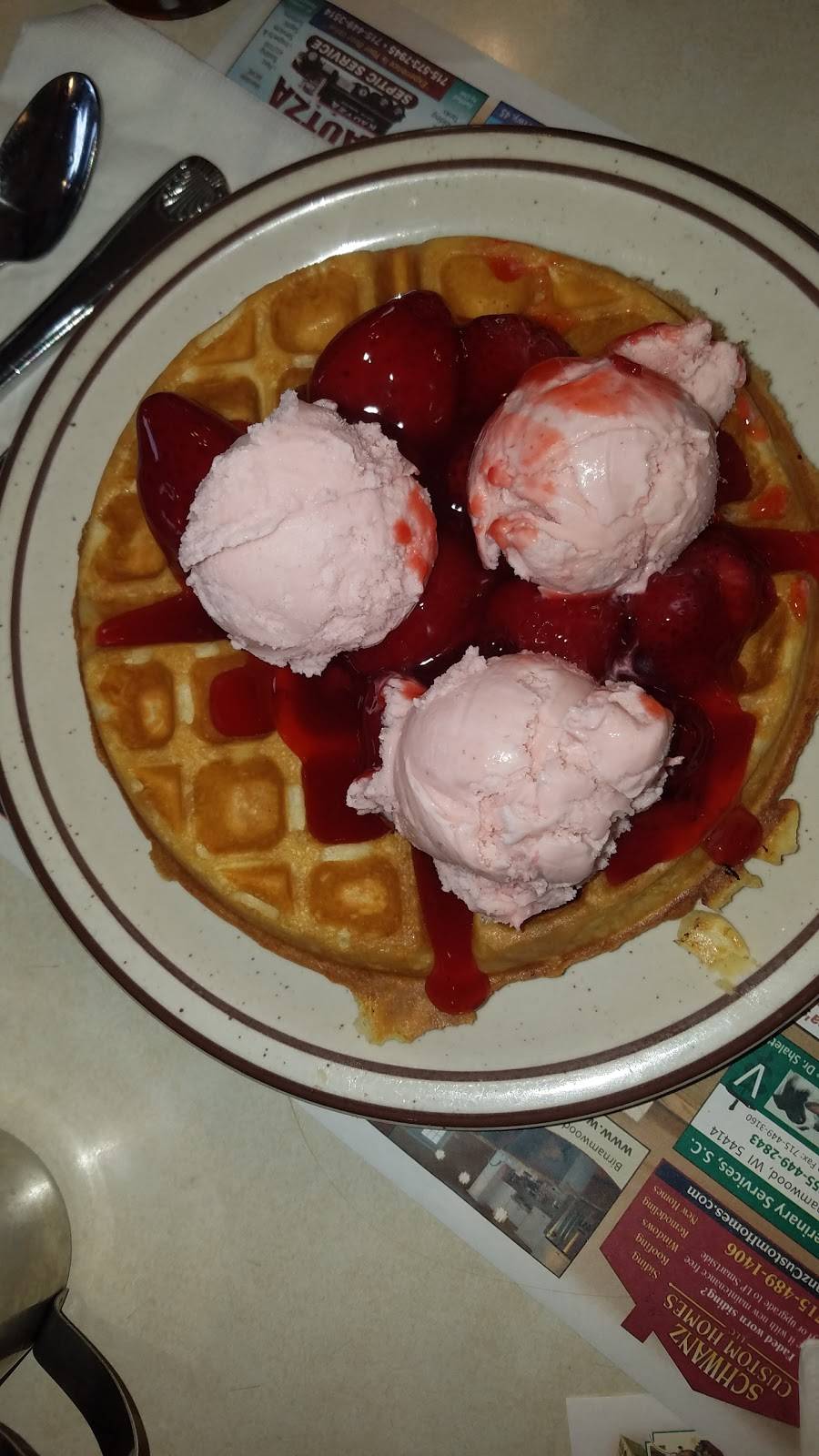 Two Angels Family Restaurant | restaurant | 800 Superior St, Antigo, WI 54409, USA | 7156232321 OR +1 715-623-2321