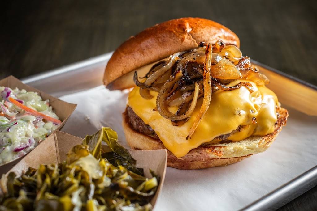 County Barbeque | restaurant | 1352 W Taylor St, Chicago, IL 60607, USA | 3122650836 OR +1 312-265-0836