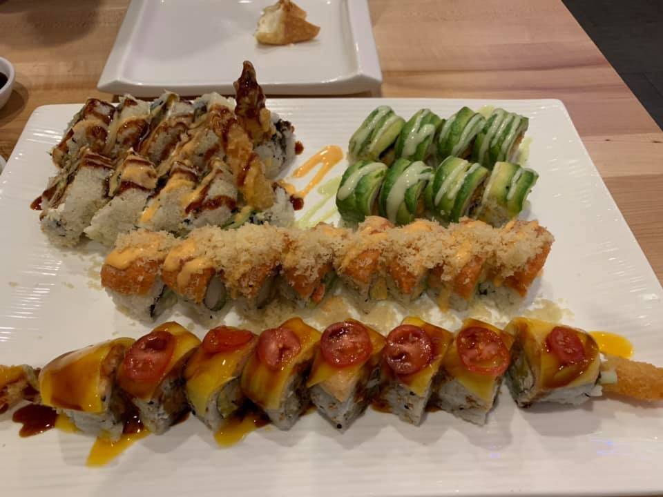 Moki Sushi | restaurant | 2017 S Neil St, Champaign, IL 61820, USA | 2175521600 OR +1 217-552-1600