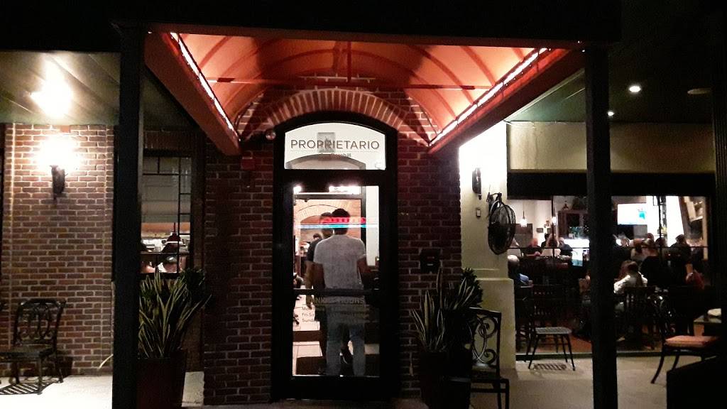 Carrabbas Italian Grill | restaurant | 10075 Gulf Center Dr, Fort Myers, FL 33913, USA | 2396902426 OR +1 239-690-2426