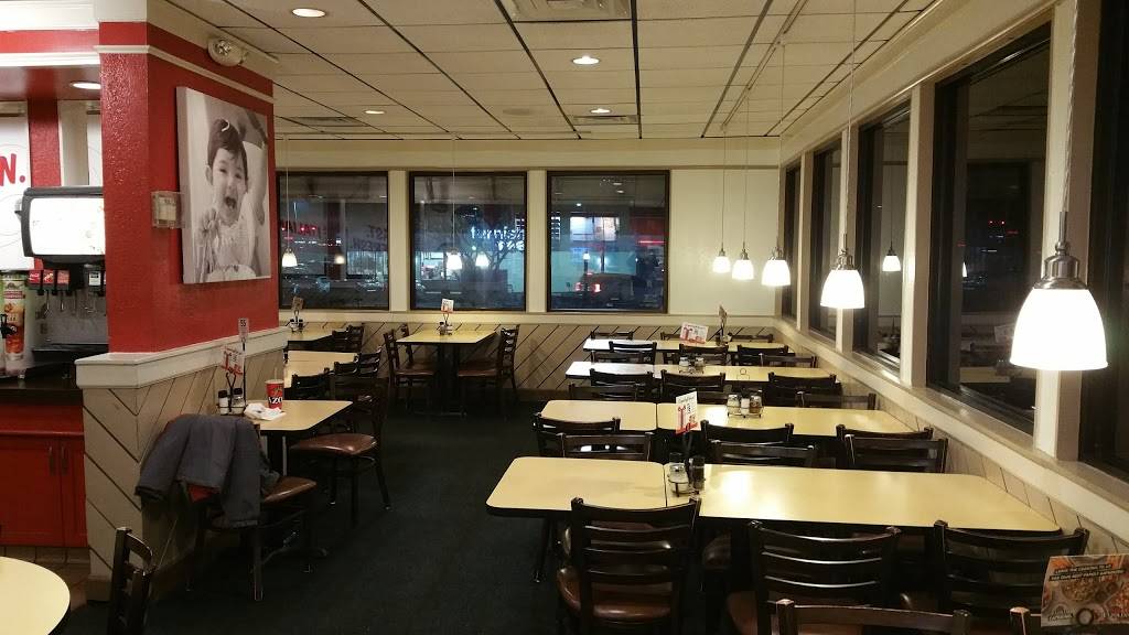 Fazolis | restaurant | 2143 Lowes Dr, Clarksville, TN 37040, USA | 9315522151 OR +1 931-552-2151