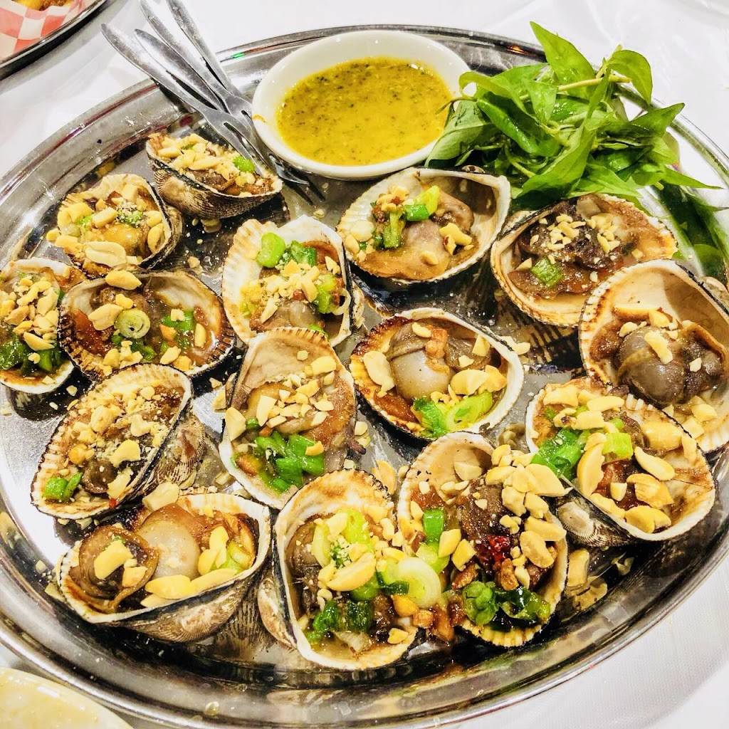 Ocean Crawfish | restaurant | 8200 Wilcrest Dr #27, Houston, TX 77072, USA | 8323286112 OR +1 832-328-6112