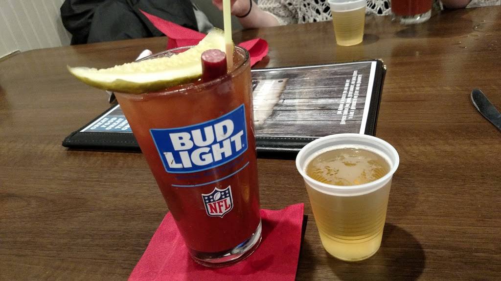 Busters Sports Bar and Grill & Catering | restaurant | 1325 Madison Ave, Mankato, MN 56001, USA | 5073898999 OR +1 507-389-8999