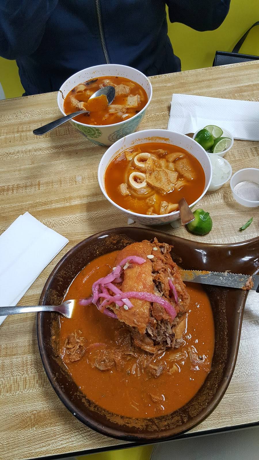 Tortas Ahogadas Guadalajara | restaurant | 518 N Arizona Ave, Chandler, AZ 85225, USA | 4808553888 OR +1 480-855-3888