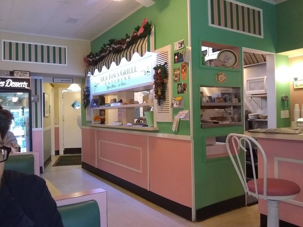 Our Town Grille | restaurant | 303 Hempstead Ave, Malverne, NY 11565, USA | 5168870583 OR +1 516-887-0583