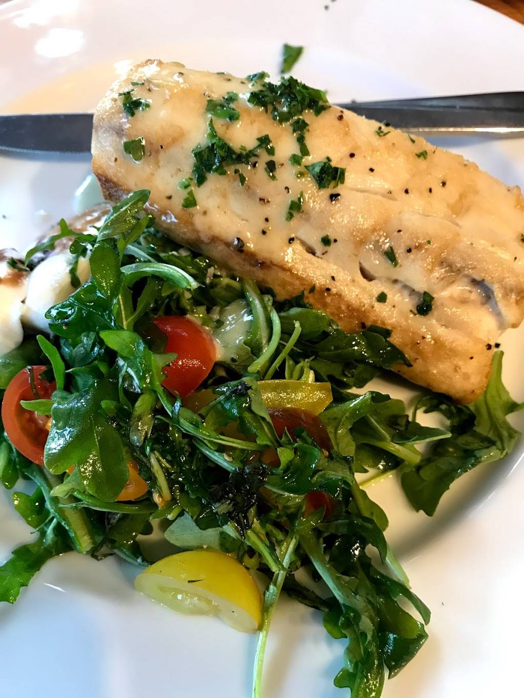 Home Port Restaurant | meal takeaway | 512 N Rd, Chilmark, MA 02535, USA | 5086452679 OR +1 508-645-2679