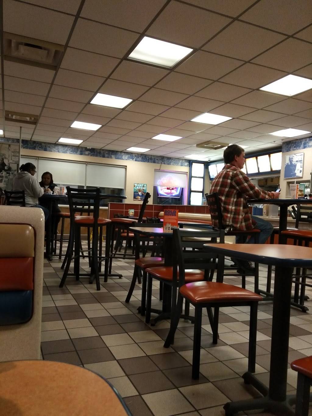 White Castle | restaurant | 5520 National Turnpike, Louisville, KY 40214, USA | 5023618414 OR +1 502-361-8414