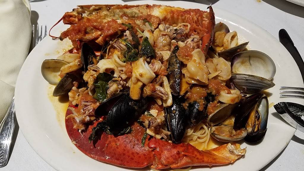 Ristorante Italiano Toscanini | restaurant | 179 Main St, Port Washington, NY 11050, USA | 5169440755 OR +1 516-944-0755