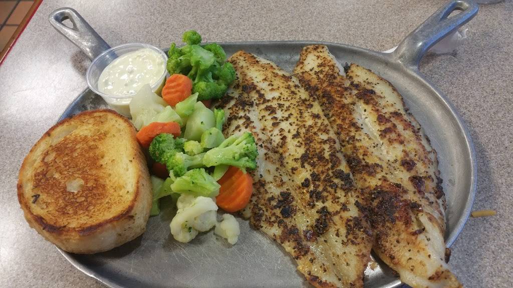 Iron Skillet Restaurant | restaurant | 14000 W, IN-28, Gaston, IN 47342, USA | 7653583326 OR +1 765-358-3326