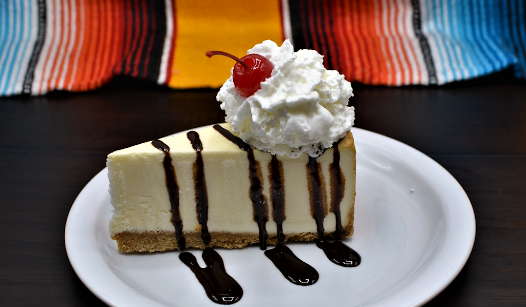 Tacos Al Molcajete | restaurant | 926 Main St, Longmont, CO 80501, USA | 3037764649 OR +1 303-776-4649