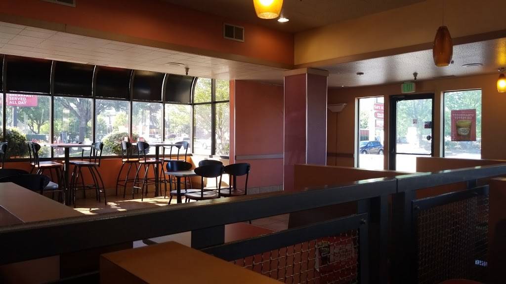 Jack in the Box | restaurant | 2542 Esplanade, Chico, CA 95973, USA | 5308946910 OR +1 530-894-6910