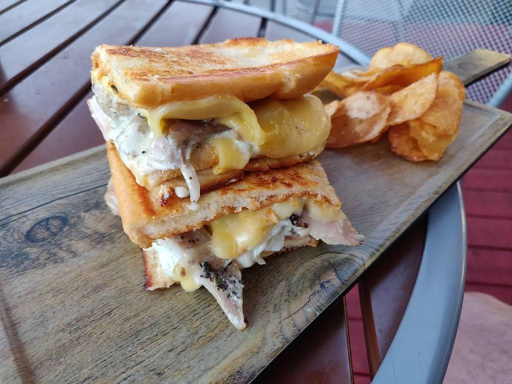 Bad Ass Sandwich | restaurant | 207 Primrose Dr, Orlando, FL 32803, USA | 4077577191 OR +1 407-757-7191