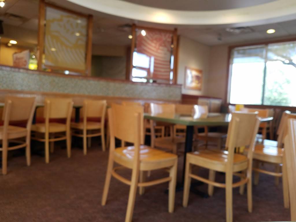 Wendys | restaurant | 1102 Rivery Blvd, Georgetown, TX 78628, USA | 5125962832 OR +1 512-596-2832