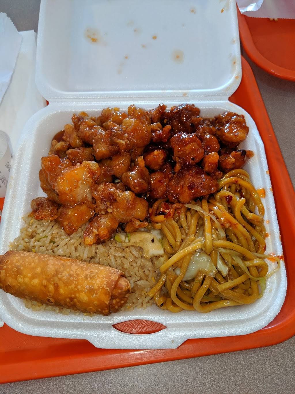 Oriental Express | restaurant | 6140 University Dr NW # G7, Huntsville, AL 35806, USA | 2567229388 OR +1 256-722-9388