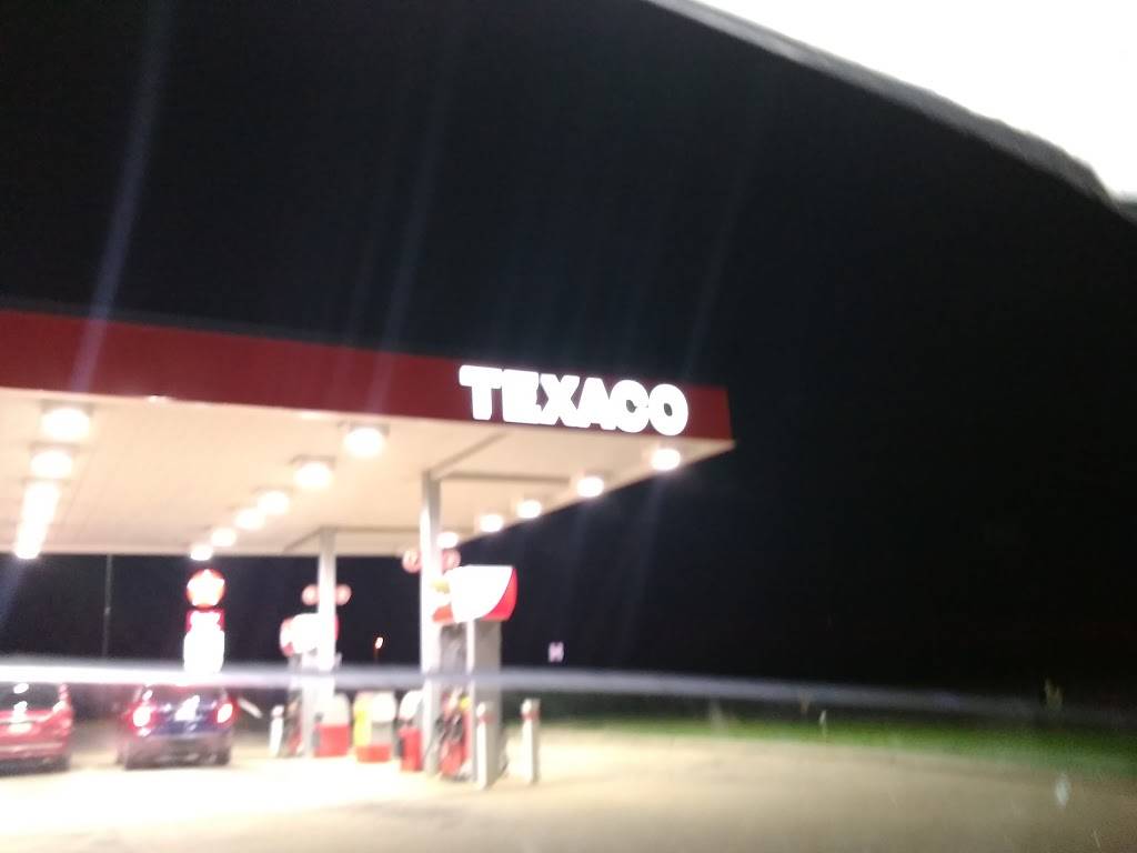 Sneaky Petes Hot Dogs | restaurant | 1652 AL-38, Kellyton, AL 35089, USA | 2563292559 OR +1 256-329-2559