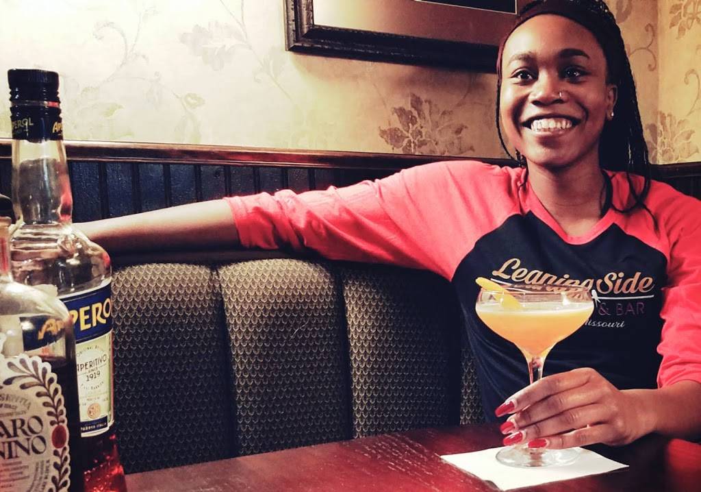 The Leaning Side Restaurant and Bar | restaurant | 7 N Lafayette Ave, Marshall, MO 65340, USA | 6602024326 OR +1 660-202-4326