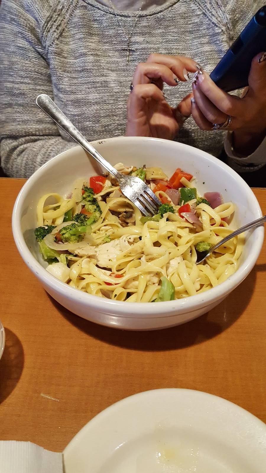 Forum | restaurant | 2205 Southgate Pkwy, Cambridge, OH 43725, USA | 7404392777 OR +1 740-439-2777