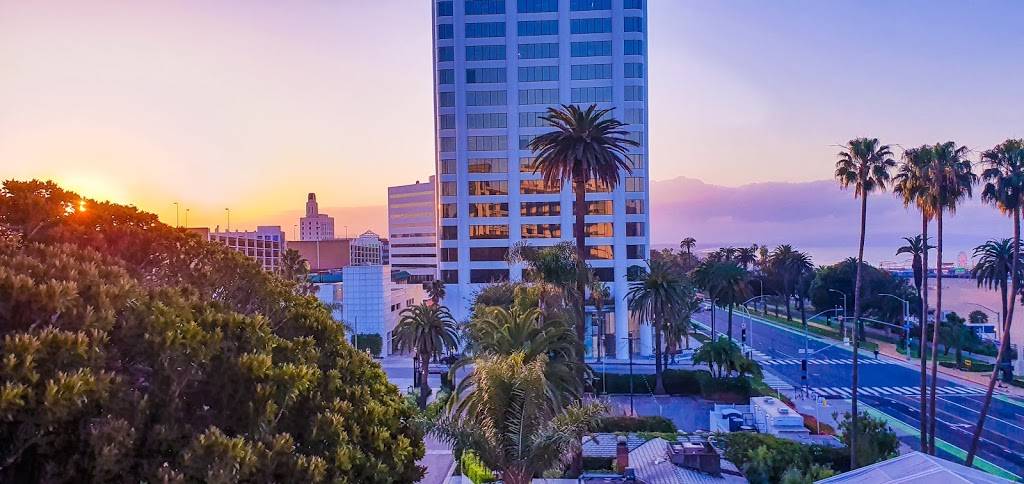 Fairmont Miramar - Hotel & Bungalows | restaurant | 101 Wilshire Blvd, Santa Monica, CA 90401, USA | 3105767777 OR +1 310-576-7777