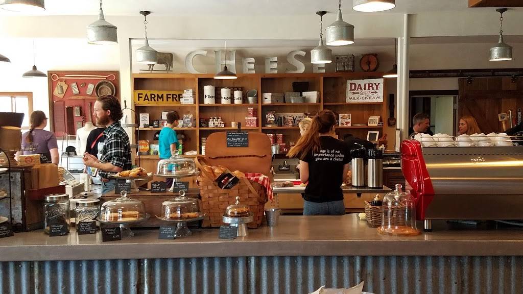 Valley Ford Cheese and Creamery | restaurant | 14390 Valley Ford Rd, Valley Ford, CA 94972, USA | 7072935636 OR +1 707-293-5636