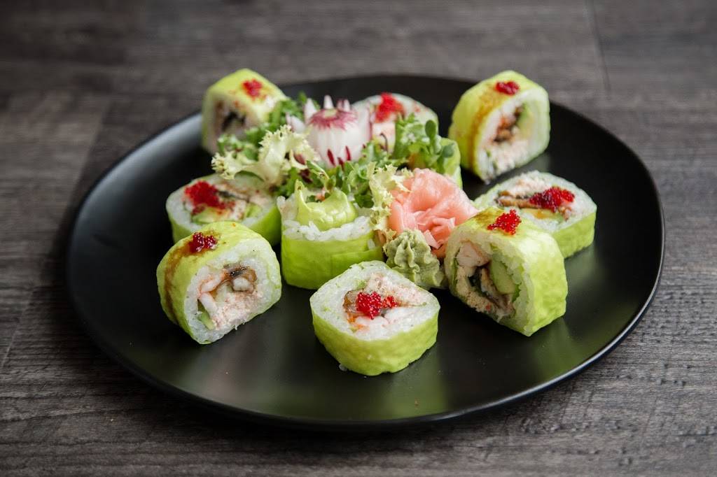 Green Tea Japanese Restaurant | restaurant | 2206 N Clark St, Chicago, IL 60614, USA | 7738838812 OR +1 773-883-8812