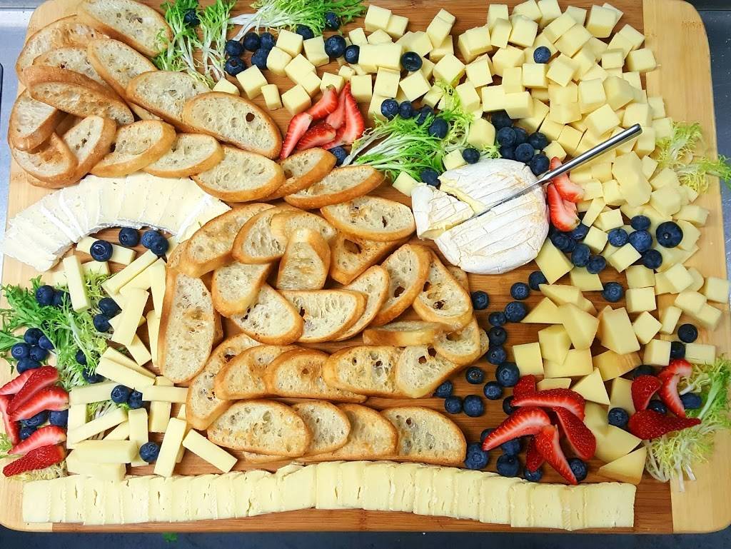 AW, SHUCKS! OYSTER BAR & BISTRO | restaurant | 15230 Yonge St, Aurora, ON L4G 1P2, Canada | 9057275100 OR +1 905-727-5100