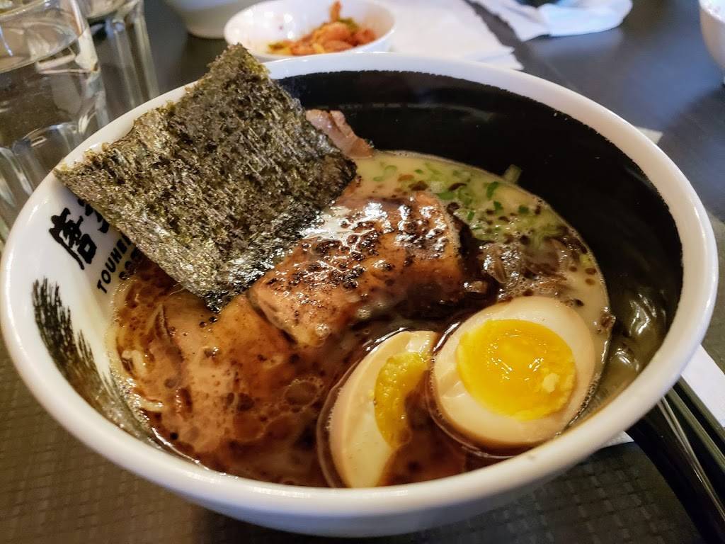 Touhenboku Ramen | meal takeaway | 2459 Yonge St, Toronto, ON M4P 2H6, Canada | 4165516800 OR +1 416-551-6800