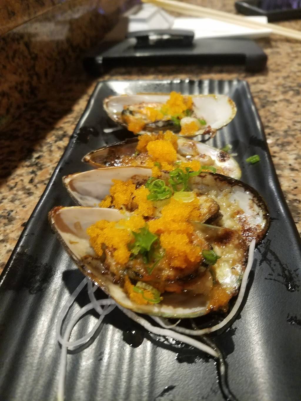 Hello Sushi | restaurant | 1630 W Redlands Blvd # G, Redlands, CA 92373, USA | 9093358677 OR +1 909-335-8677