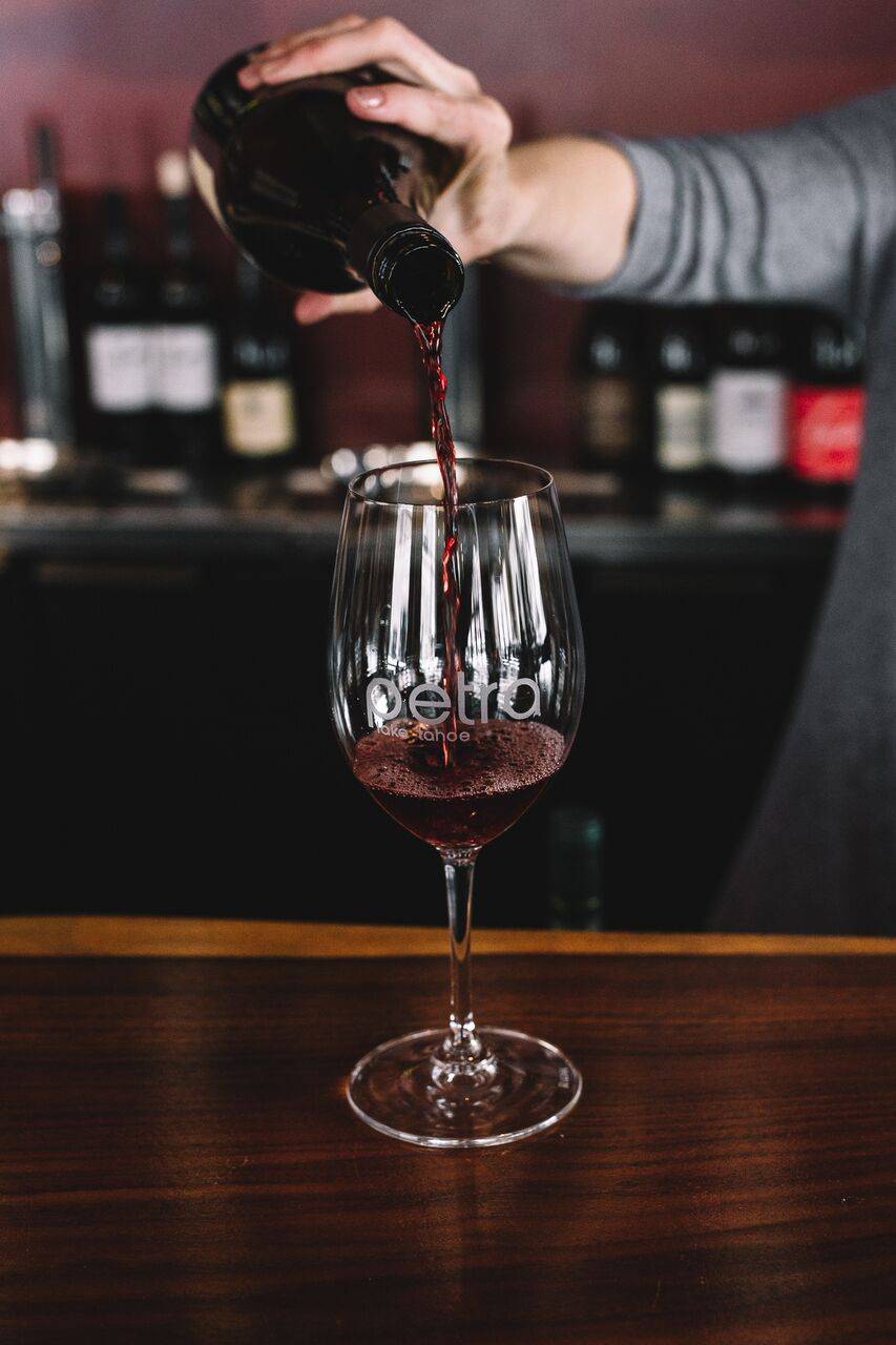 Petra Wine Bar | restaurant | 3001 N Village Dr Suite 3112, Truckee, CA 96161, USA | 5305620600 OR +1 530-562-0600