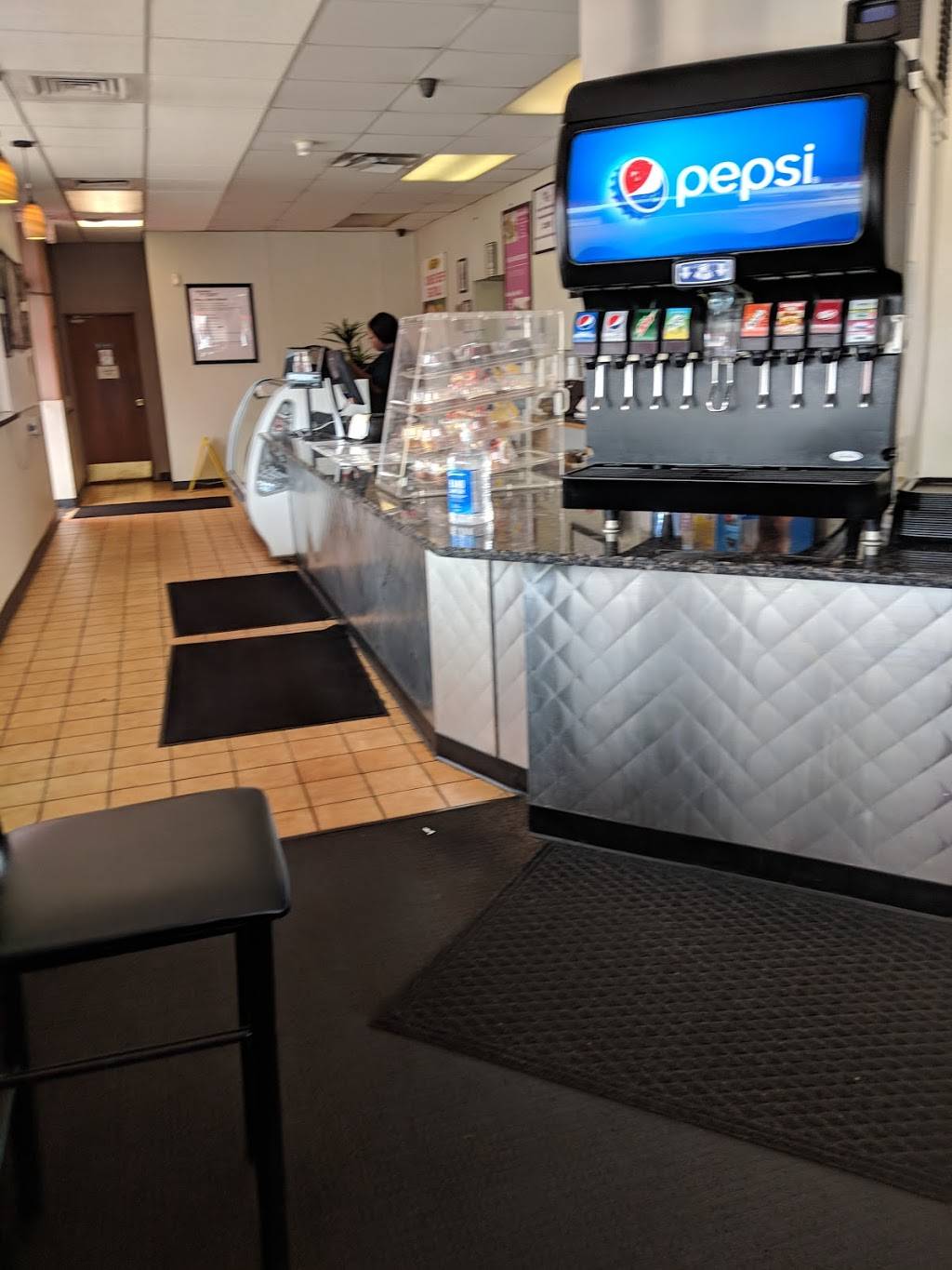 Bread Basket Deli | restaurant | 20709 Kelly Rd, Eastpointe, MI 48021, USA | 5862855450 OR +1 586-285-5450