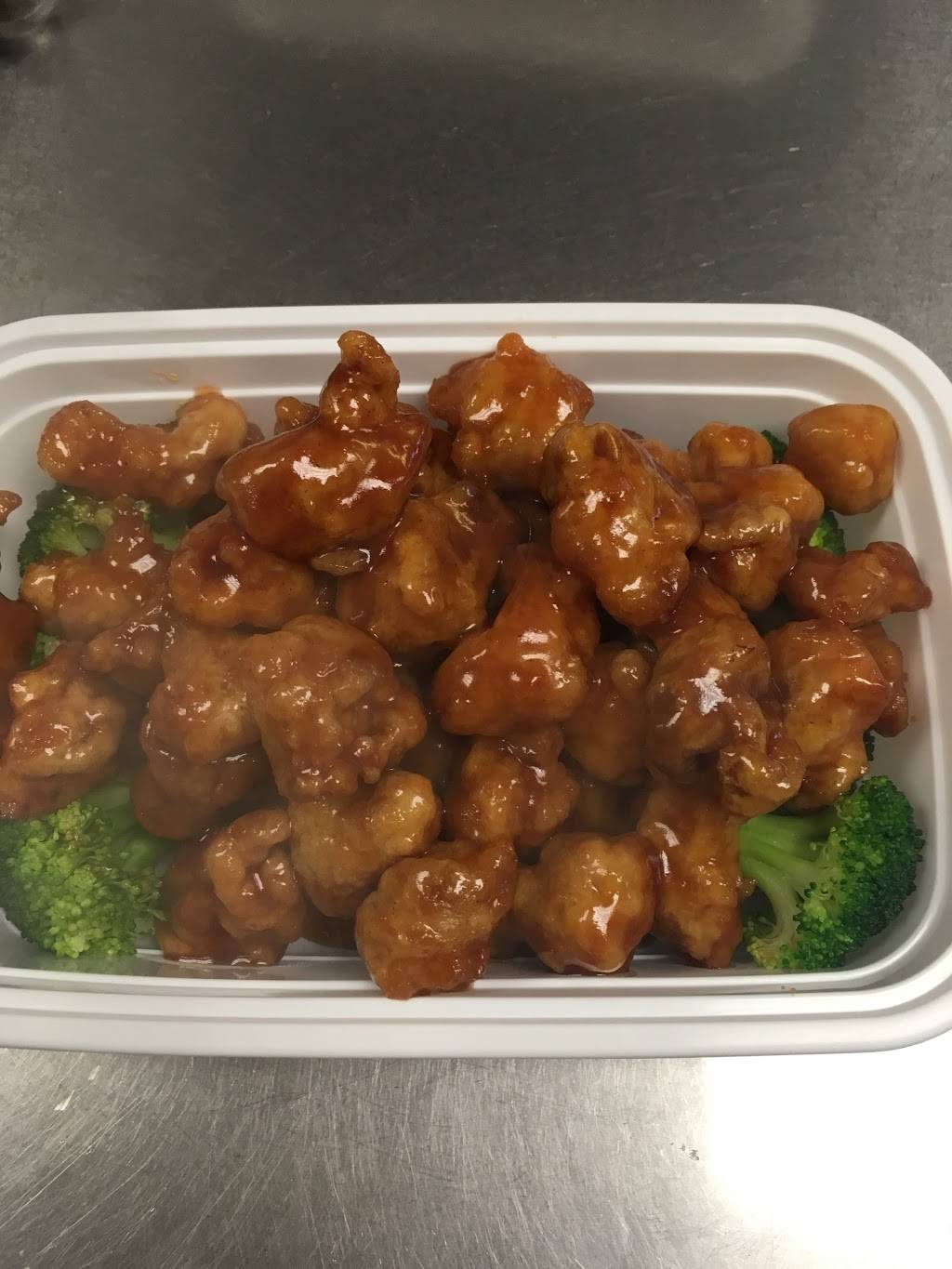 Phoenix Chinese Restaurant | meal delivery | 1203 Main St, Coventry, CT 06238, USA | 8607422588 OR +1 860-742-2588