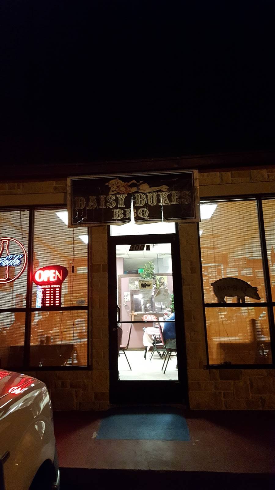 Daisy Dukes Bbq | restaurant | 300 TX-21, Caldwell, TX 77836, USA | 9795679600 OR +1 979-567-9600
