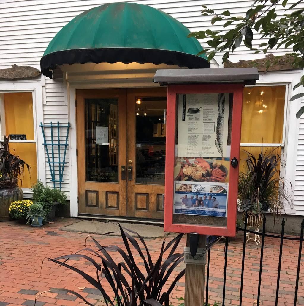 The Daily Catch Woodstock | restaurant | 61 Central St, Woodstock, VT 05091, USA | 8023324005 OR +1 802-332-4005