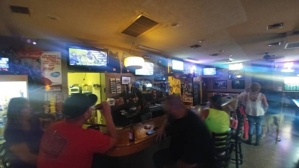 Sand Trap Bar & Grill | meal delivery | 10508 Nicasio Rd, Weeki Wachee, FL 34613, USA | 3525974379 OR +1 352-597-4379