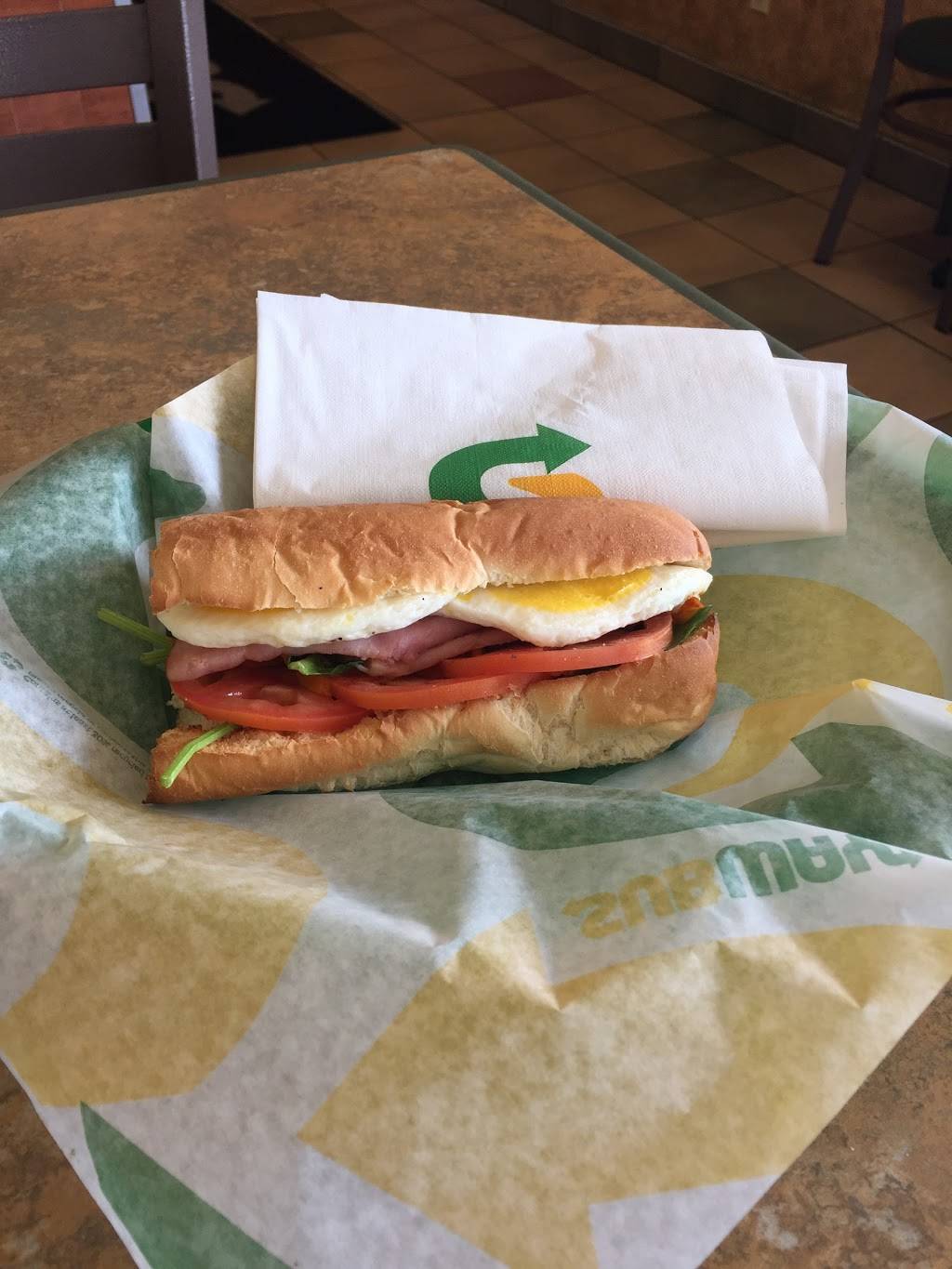 Subway Restaurants | restaurant | 101 E Foothill Blvd #37, Pomona, CA 91767, USA | 9095931250 OR +1 909-593-1250