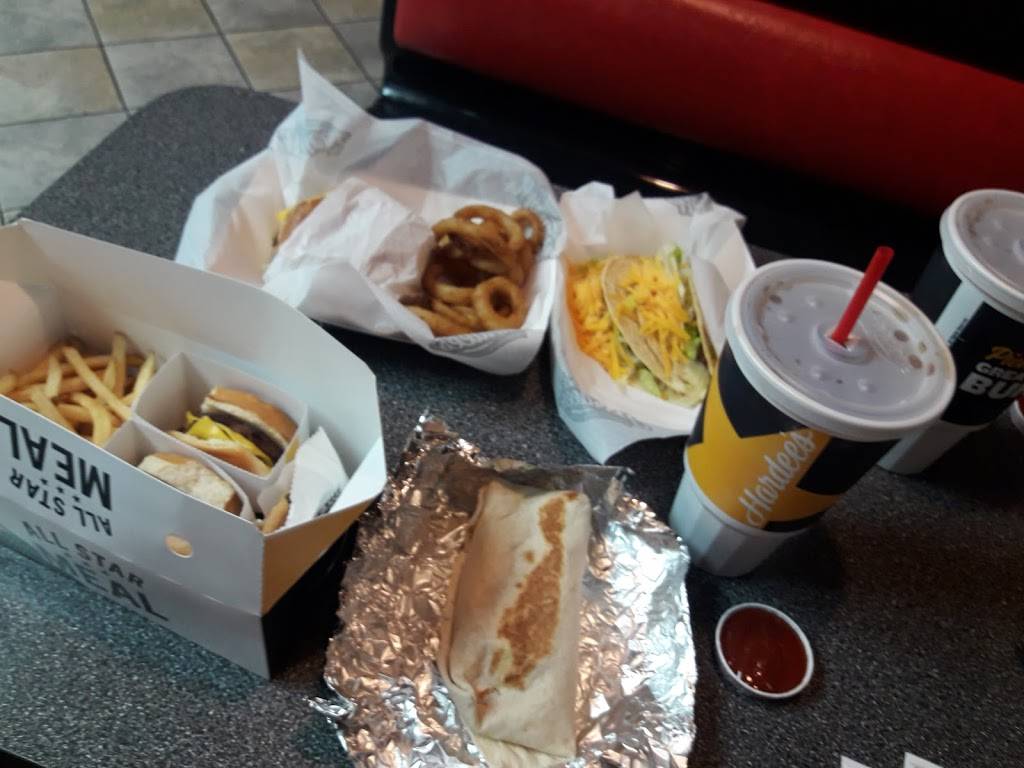 Hardees | restaurant | 27 Randolph Ave, Elkins, WV 26241, USA | 3046367127 OR +1 304-636-7127