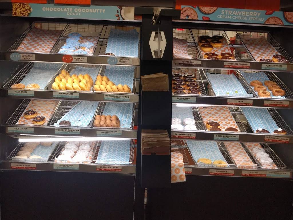 Dunkin | bakery | 2800 Chapman Hwy, Knoxville, TN 37920, USA | 8652005251 OR +1 865-200-5251