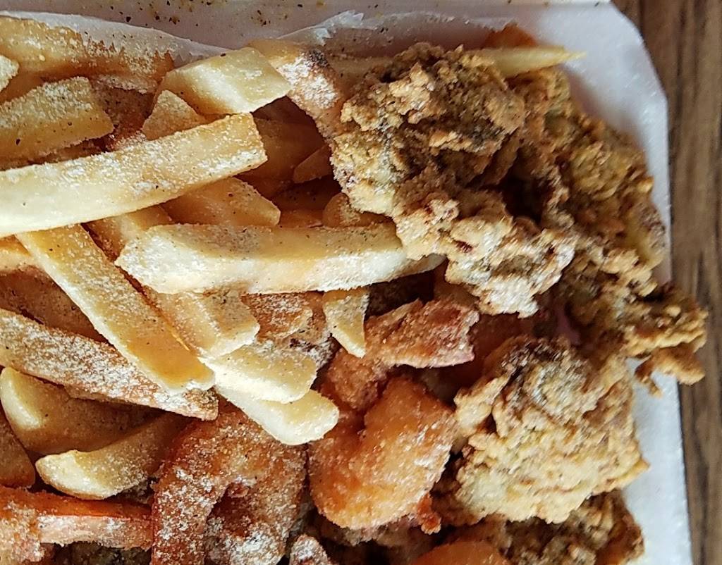 Mr Snappers Fish & Chicken | restaurant | 958 Cassat Ave, Jacksonville, FL 32205, USA | 9046938888 OR +1 904-693-8888