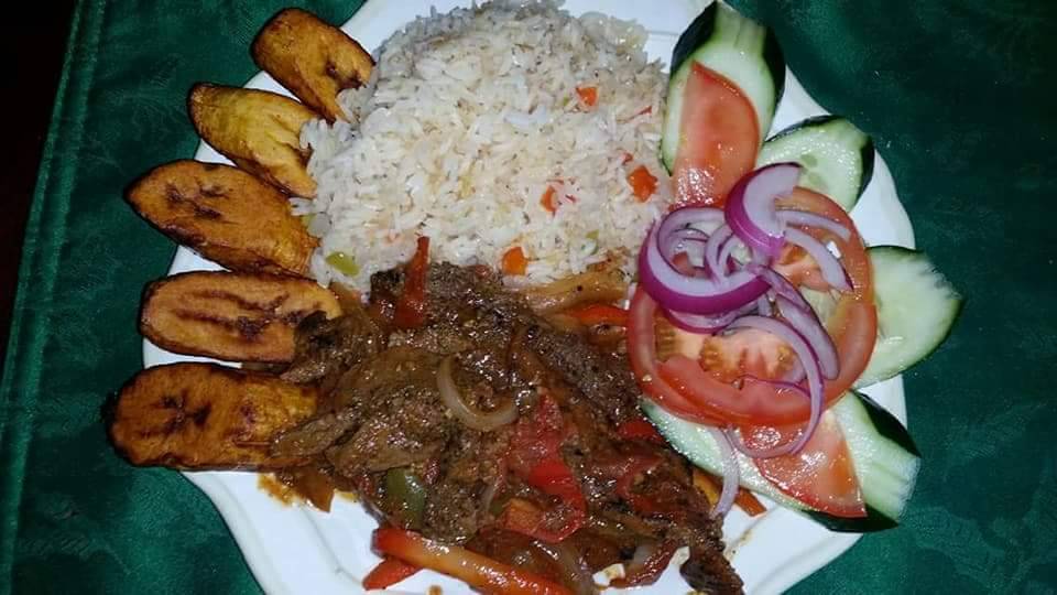 Antojitos Salvadoreños Carolina | restaurant | 875-899 Maxey Rd, Houston, TX 77015, USA | 2818659249 OR +1 281-865-9249