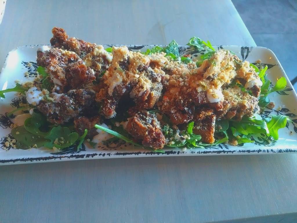 Amuse Kitchen & Wine | restaurant | 500 Eagleson Rd, Kanata, ON K2M 1H4, Canada | 6138808883 OR +1 613-880-8883