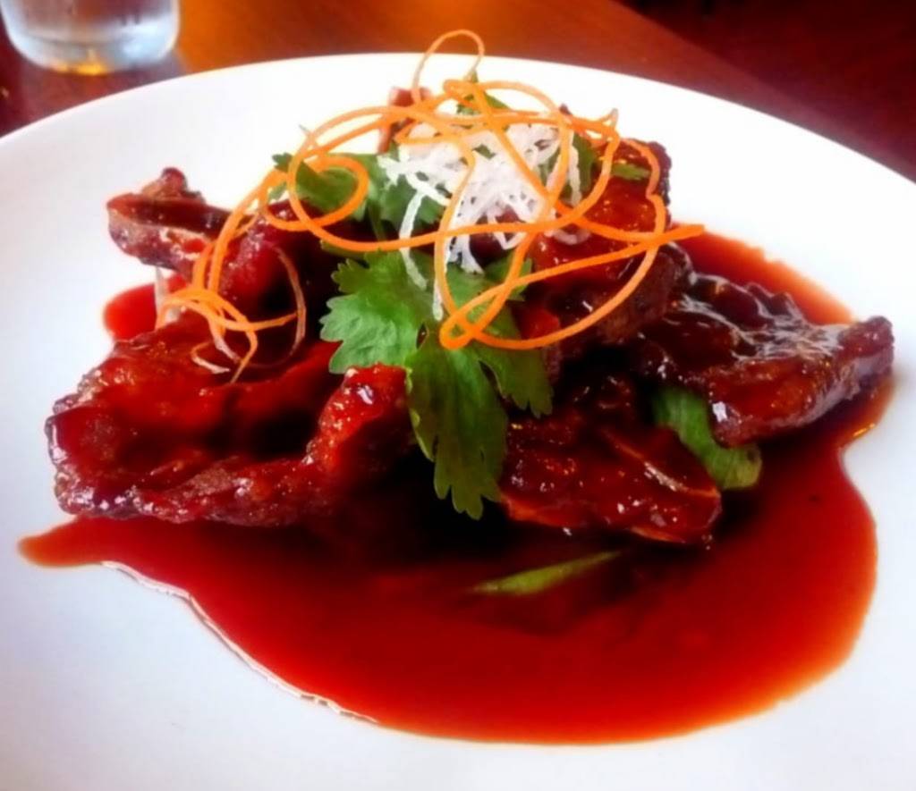 Golden Triangle | restaurant | 610 S 5th St, Philadelphia, PA 19147, USA | 2679307990 OR +1 267-930-7990