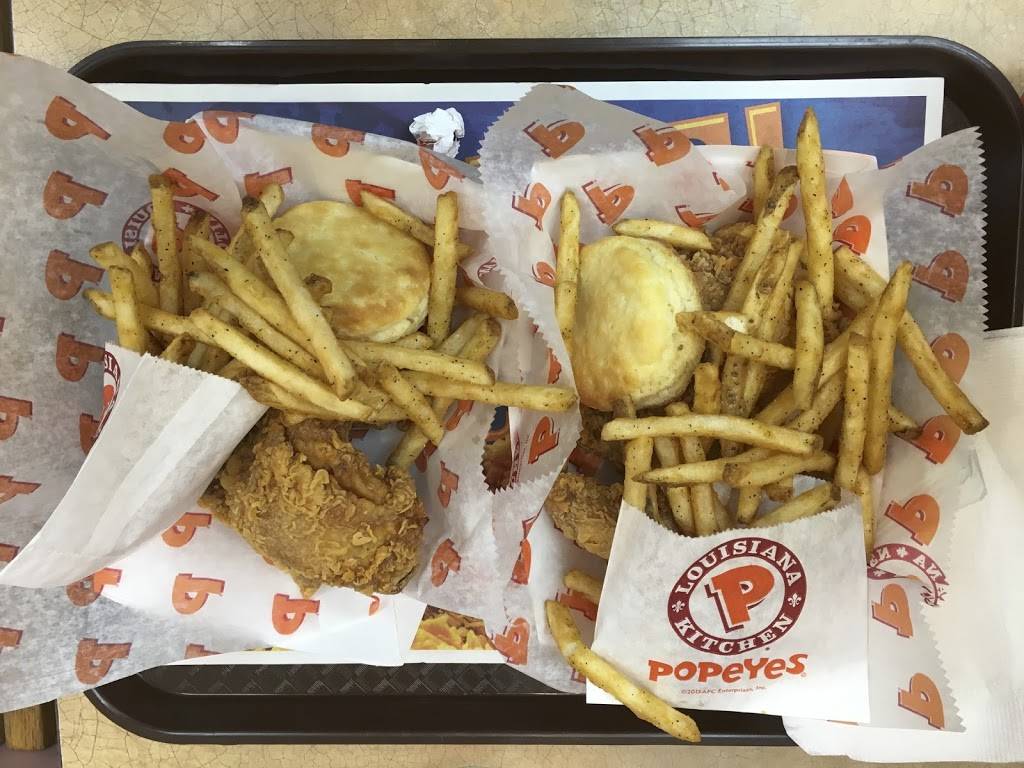 Popeyes Louisiana Kitchen | restaurant | 205-209 W 231st St, Bronx, NY 10463, USA | 7187962959 OR +1 718-796-2959