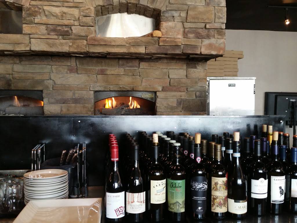 Aunt Marys Ristorante | restaurant | 10472 SW Village Center Dr, Port St. Lucie, FL 34987, USA | 7723450500 OR +1 772-345-0500