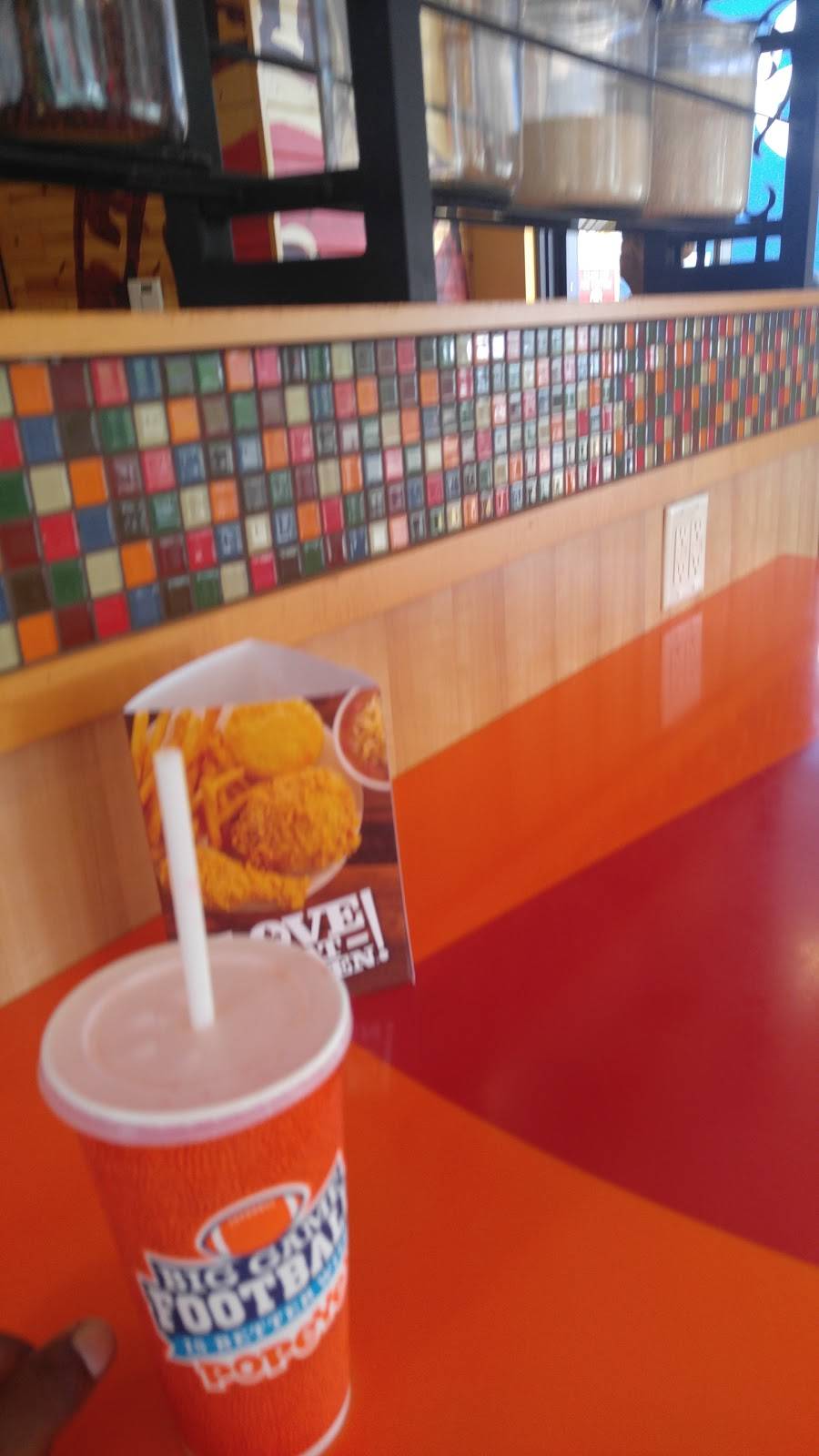 Popeyes Louisiana Kitchen | restaurant | 8901 Airline Dr, Metairie, LA 70003, USA | 5044671647 OR +1 504-467-1647